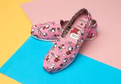 Damen TOMS Alpargata* X Peanuts® Alpargata Rosa Snoopy-Print